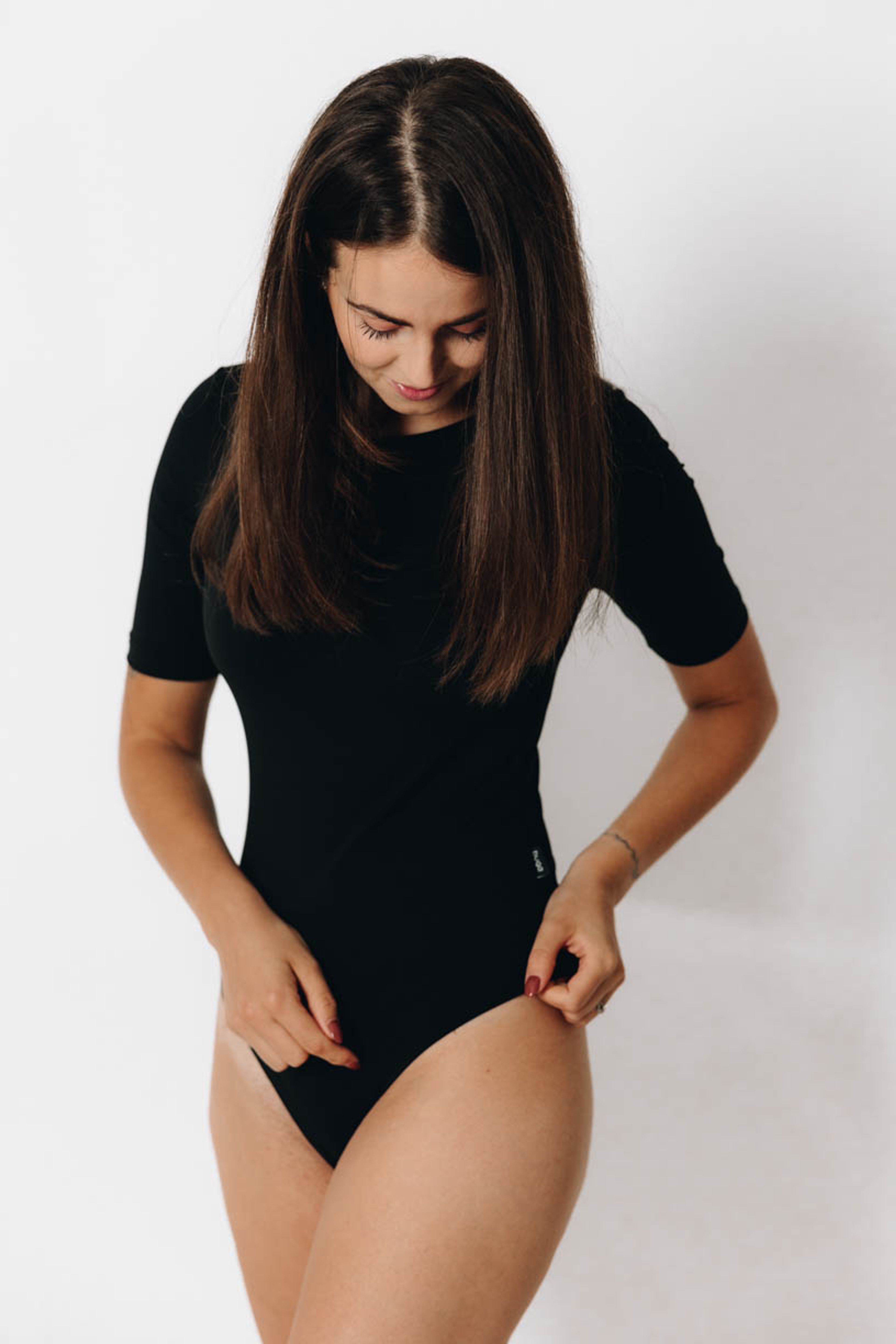 Káťa má na sebe pri svojej výške 170 cm veľkosť XS.