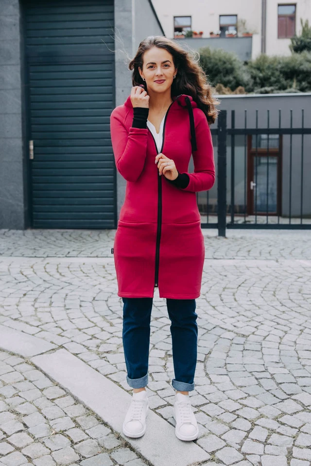 Káťa má na sebe pri svojej výške 170 cm veľkosť XS.