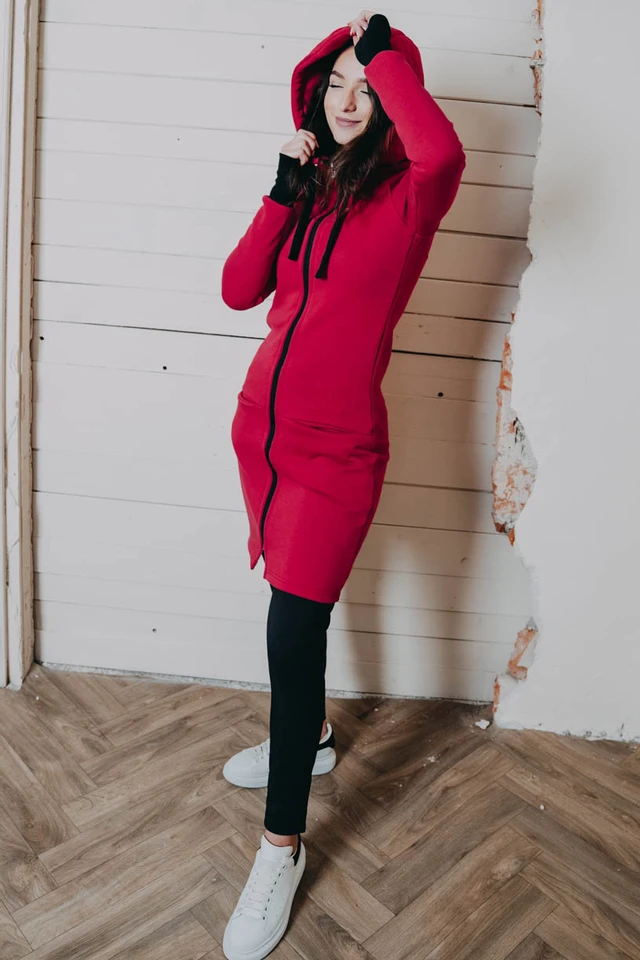 Kačka má na sebe pri svojej výške 170 cm veľkosť XS.