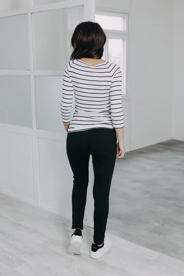 Kačka má na sebe pri svojej výške 170 cm veľkosť XS.