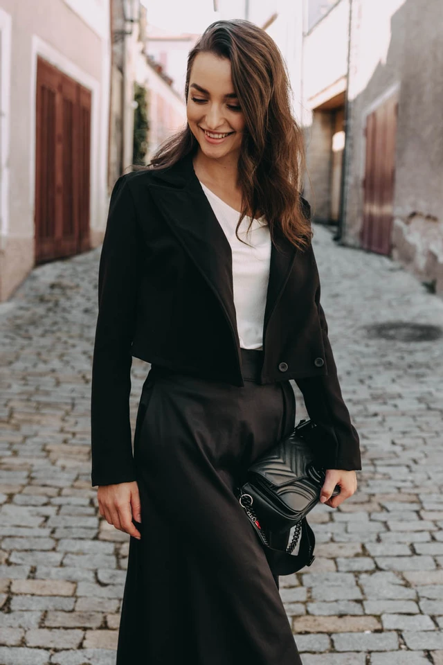 Kačka má na sebe pri svojej výške 170 cm veľkosť XS.