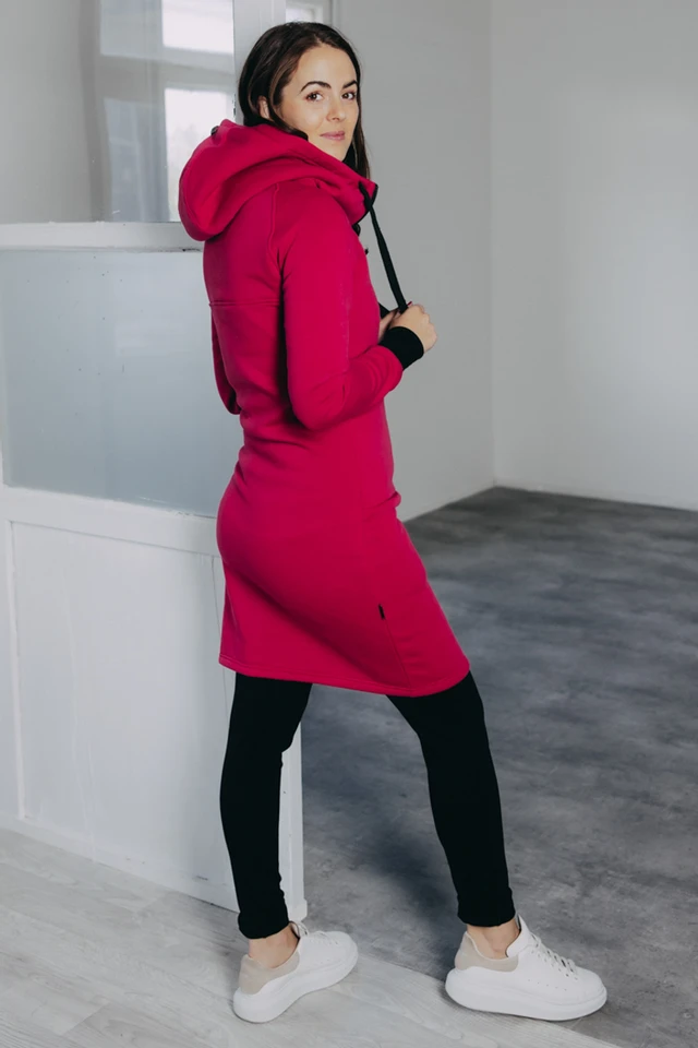 Káťa má na sebe pri svojej výške 170 cm veľkosť XS.