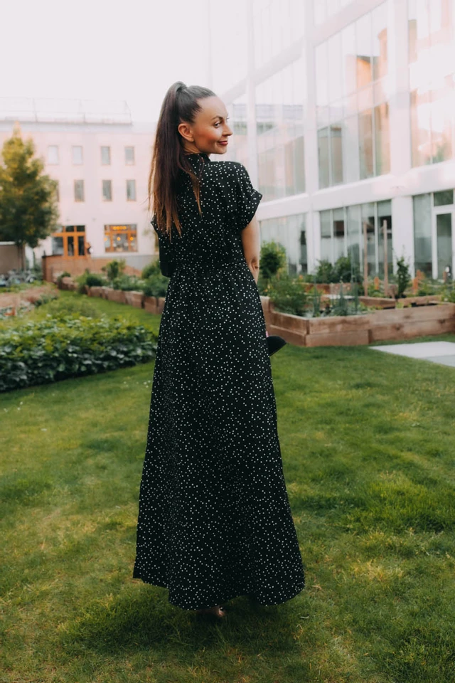 Ivana má na sebe pri svojej výške 178 cm veľkosť XS.