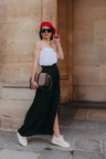 Sukne Essien Black Paris