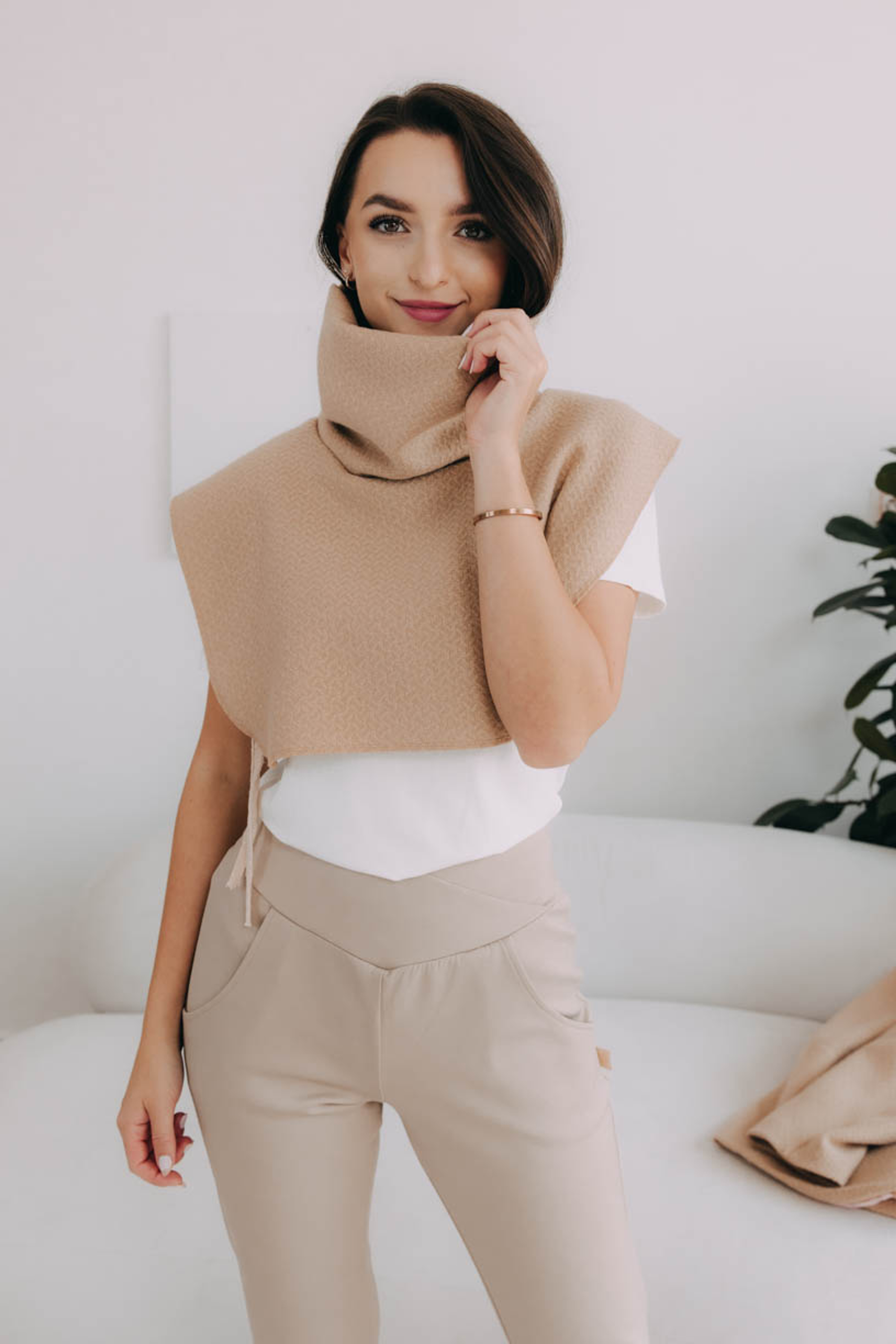 Nákrčník Beige