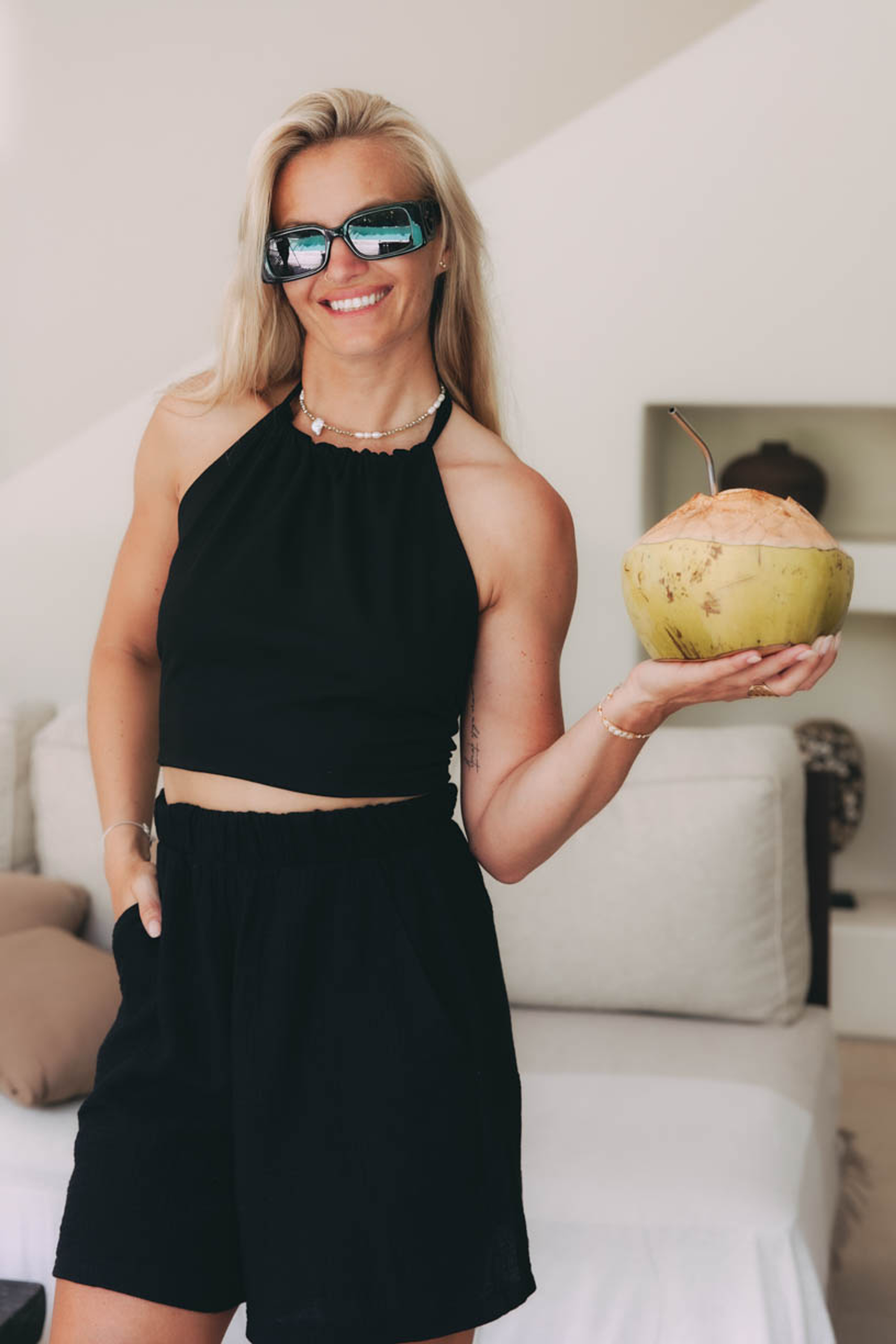 Top Adenike Black