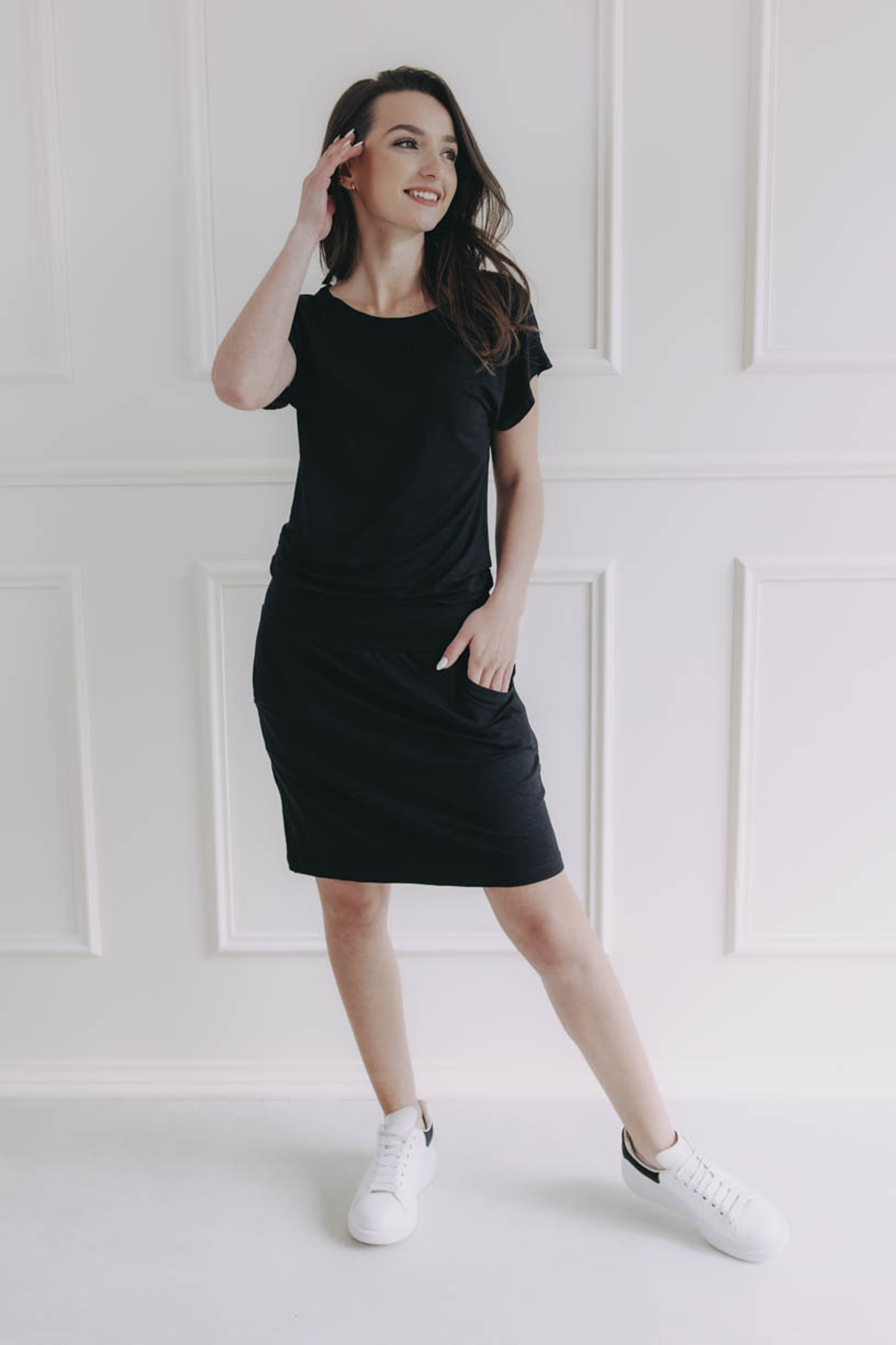 Šaty Elegance Black